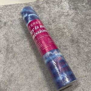 Terez Yoga Pilates Mat Blue Tie Dye 5MM Thick Non Slip NWT $100